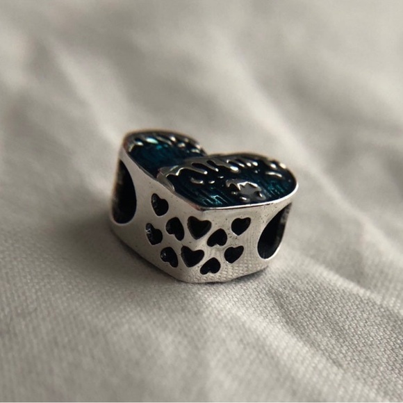 Sterling Silver Plated Pendant Charm - Picture 4 of 7